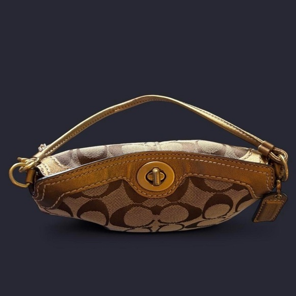 Coach Kisslock Bag - Picture 5 of 8